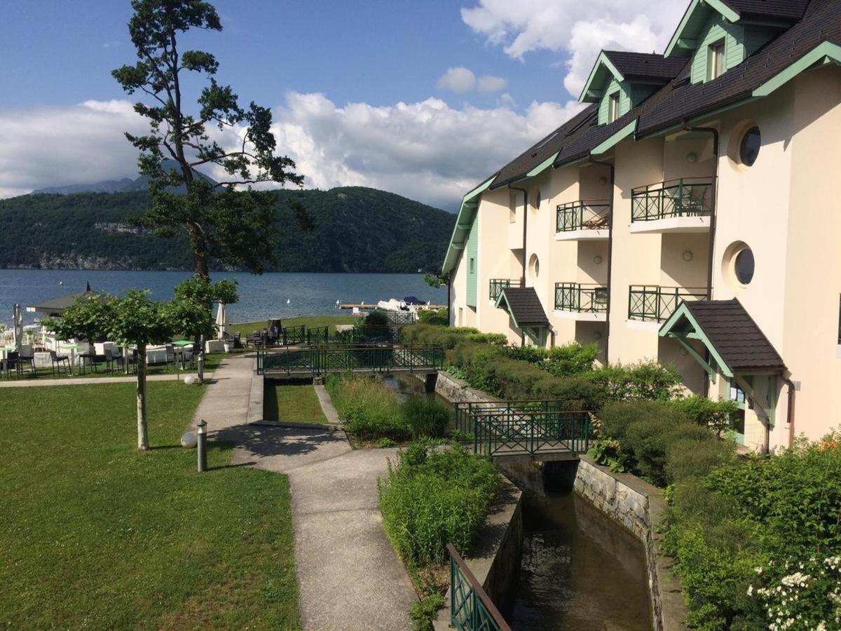 La Baie Des Voiles 3 Chambres 4 A 6 Personnes Au Bord Du Lac Plage Privee Дюeн Екстериор снимка